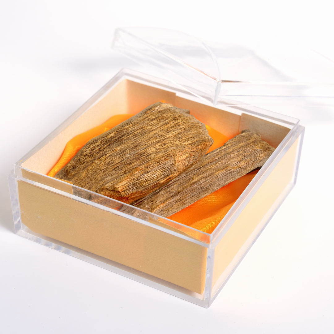 Premium Natural Oudh Essential Oil - Image 2